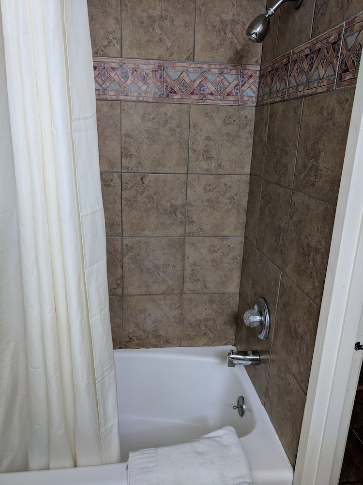 La Hacienda Motel - photo 47