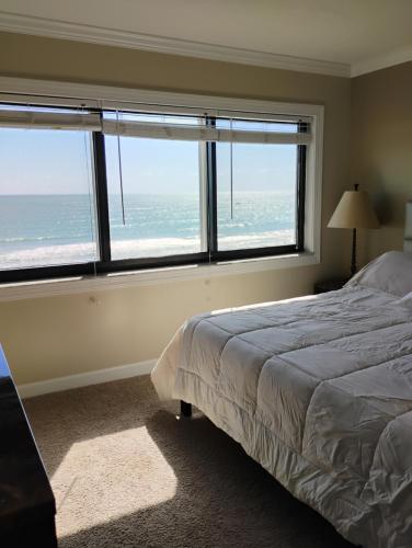 Ocean Harbour South — 4-Star Luxury Hotel in Fort Pierce, United States