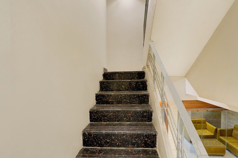 Fabhotel Silver Cloud - carbon neutral hotel in Warangal