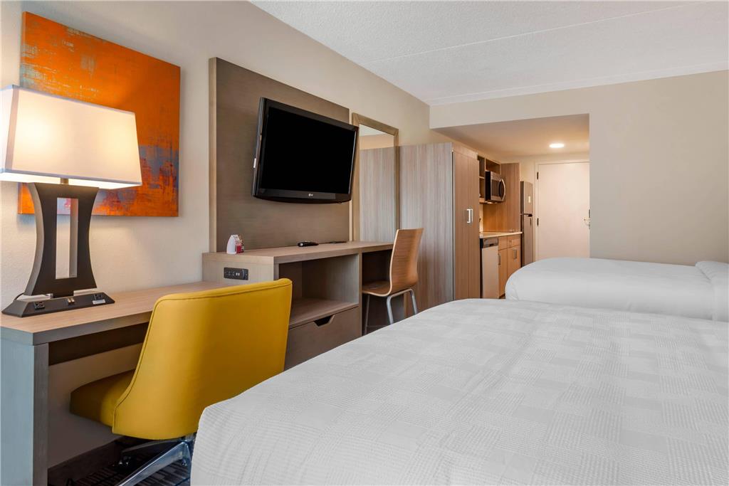 MainStay Suites Horsham Philadelphia - photo 10