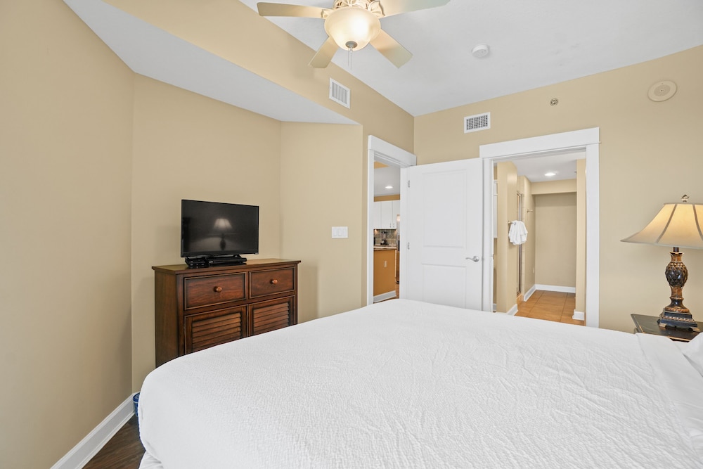 Grand Panama Beach Resort by Panhandle Getaways - photo 5