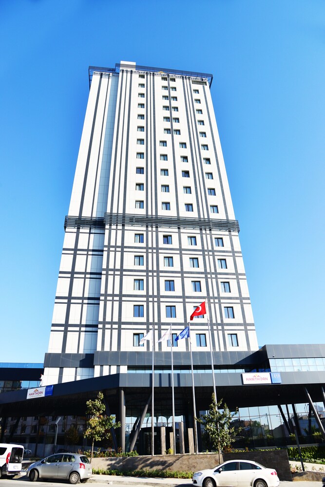 Hawthorn Suites By Wyndham Istanbul Airport — 5-Star Luxury Hotel in Istanbul, Turkey