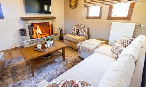 Alexi's House — 4-Star Luxury Hotel in Kalavryta, Greece