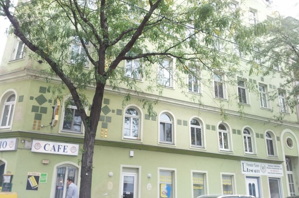 Large Comfort Schönbrunn - last minute hotel in Vienna