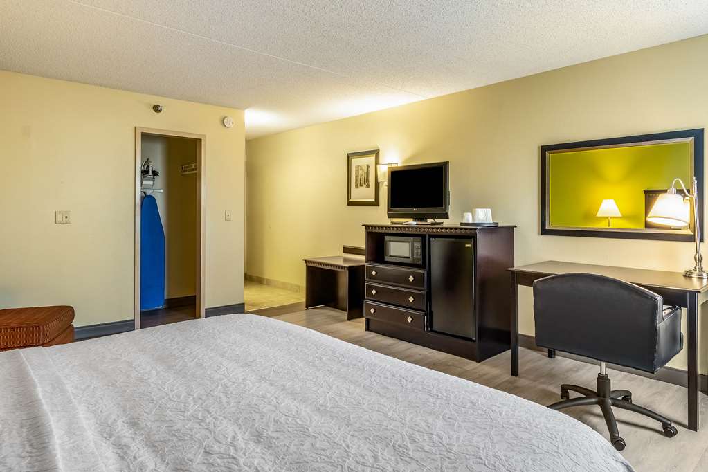 Wingate by Wyndham Conway AR - photo 12