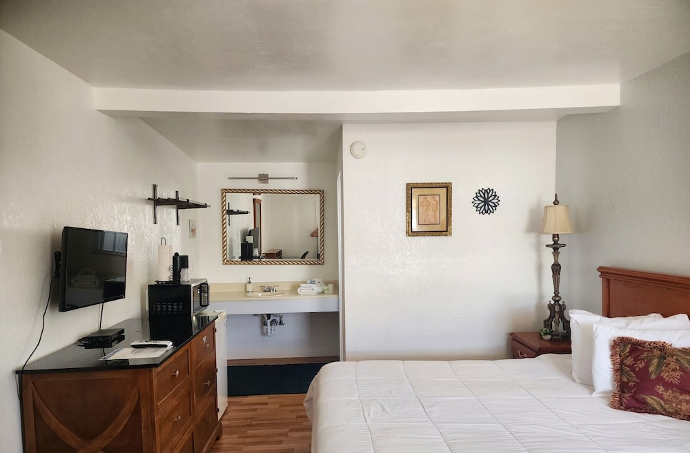 Rose's Motel - photo 44