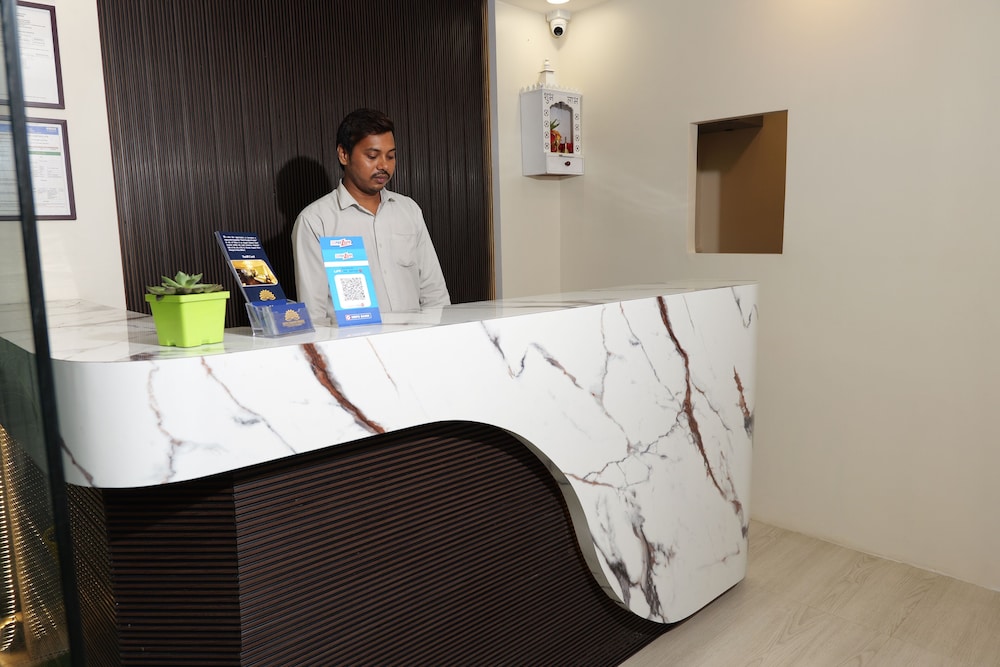 Hotel Paradise Premier in Dinapore, India