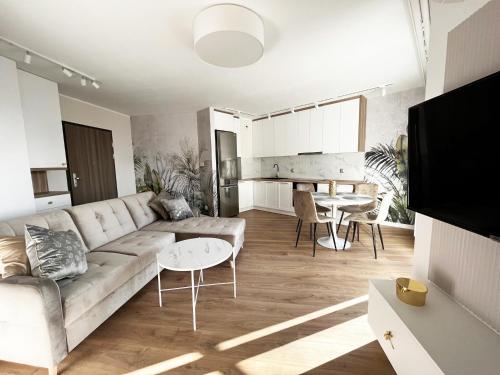 Asagi Czarna centrum klimatyzacja parking gratis — 4-Star Luxury Hotel in Bialystok, Poland