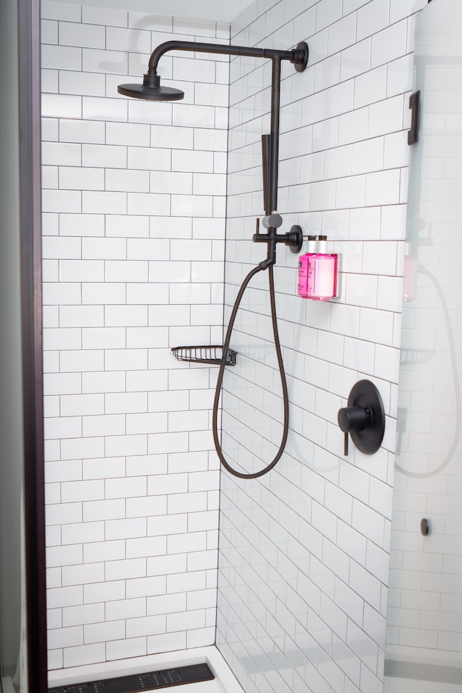 Moxy Austin University - photo 25
