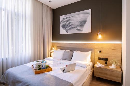 hotelise l illusion Apartment — 4-Star Luxury Hotel in Yerevan, Armenia