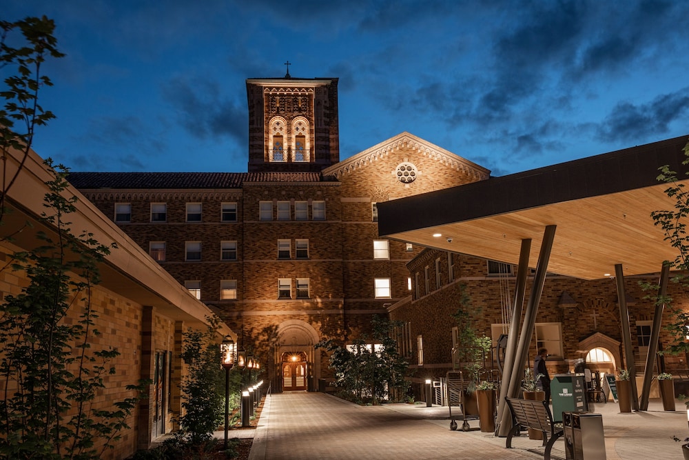The Lodge at St Edward State park - photo 54