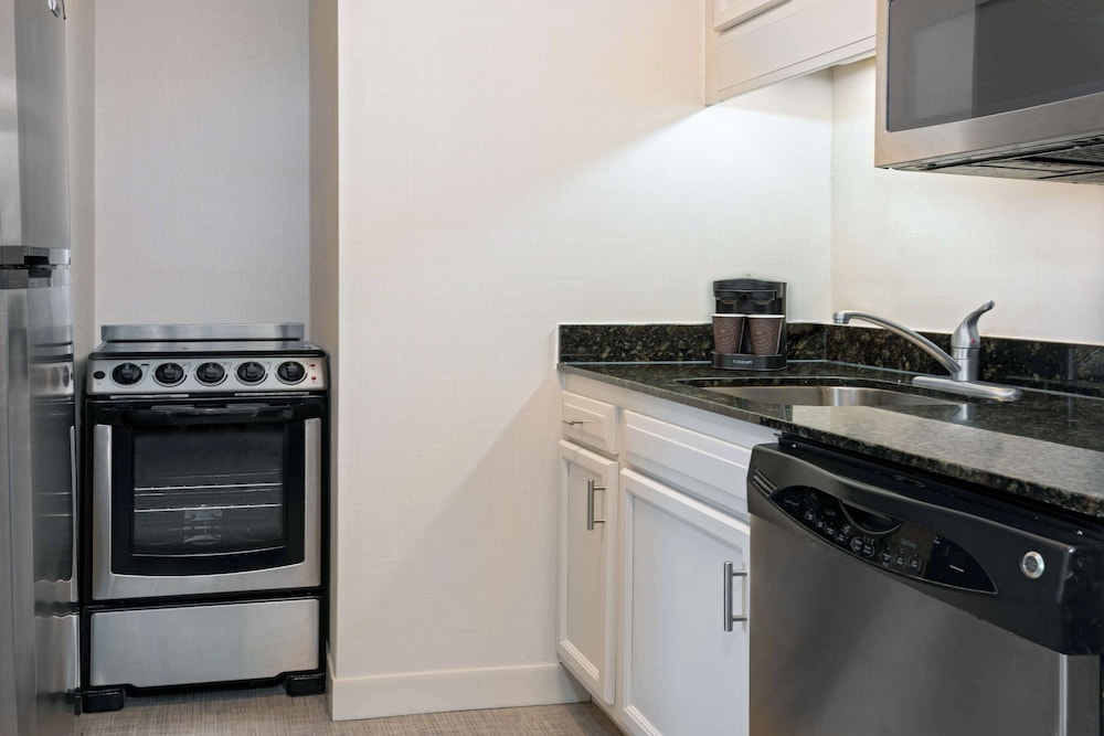 Homewood Suites by Hilton Buffalo Airport - photo 15
