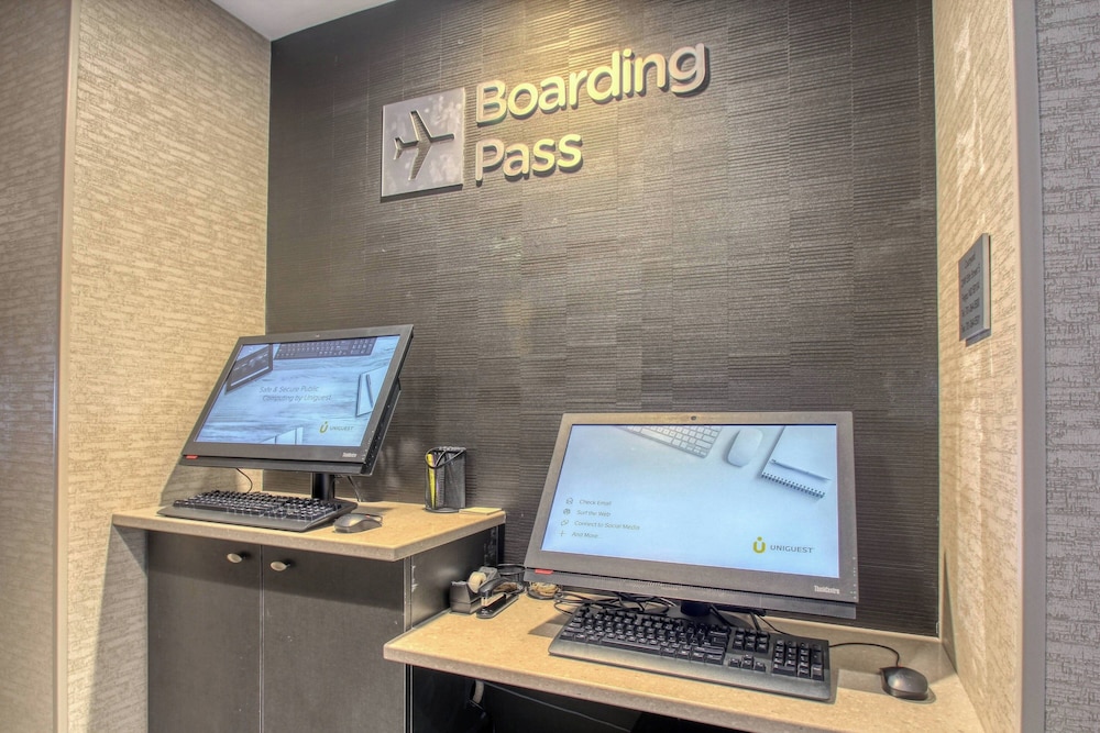 Courtyard by Marriott Fargo - photo 39