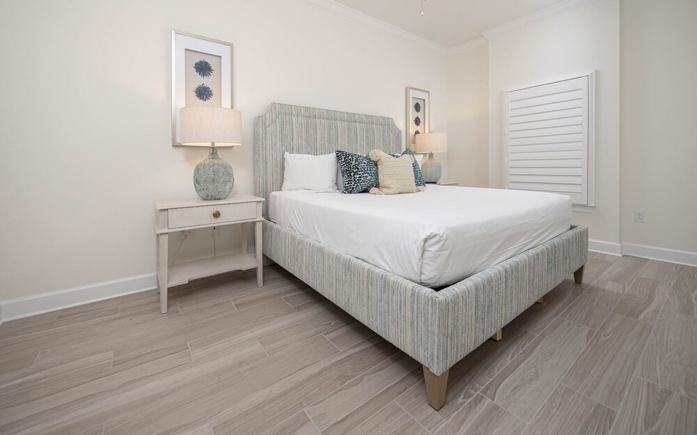 Phoenix Gulf Towers 2106 2 Bedroom Condo - photo 5