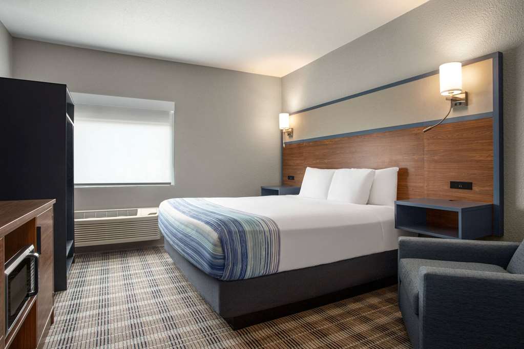 AmericInn by Wyndham Branson & Conference Center - photo 26
