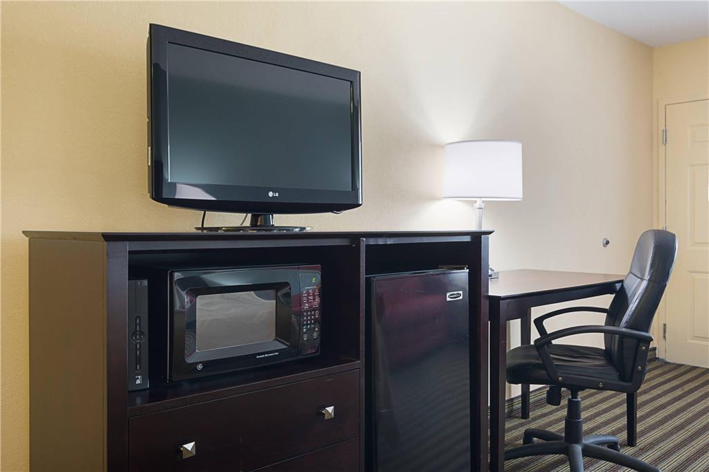 Quality Inn Calhoun North I 75 - photo 17