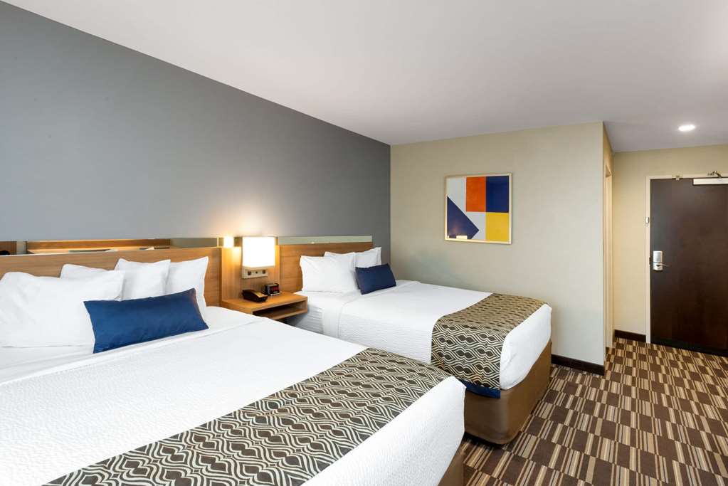 Microtel Inn & Suites by Wyndham Warsaw - photo 24
