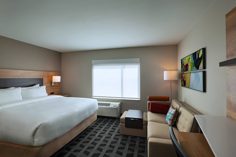 TownePlace Suites by Marriott San Antonio Northwest at The RIM - photo 6