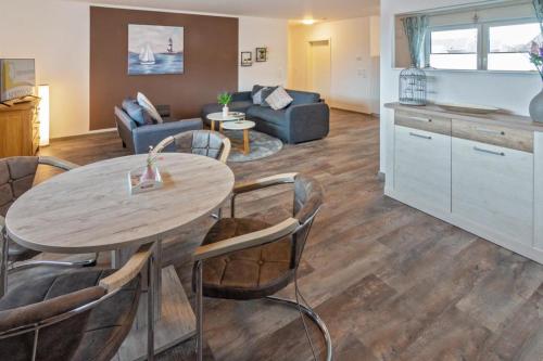 Traum Wohnung 5 — 4-Star Luxury Hotel in Norden, Germany