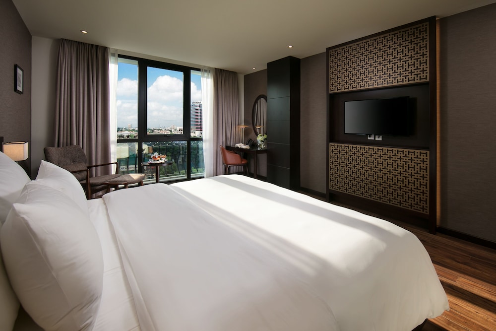 Grandiose Hotel & Spa — 4-Star Luxury Hotel in Hanoi, Vietnam