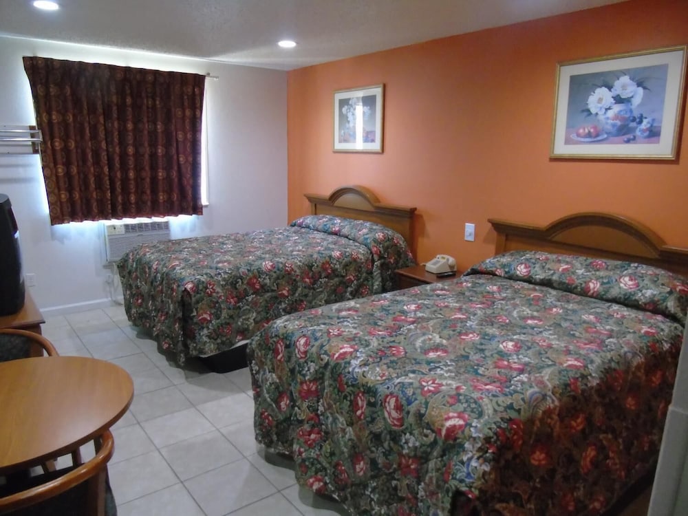 Americas Express Inn - photo 8