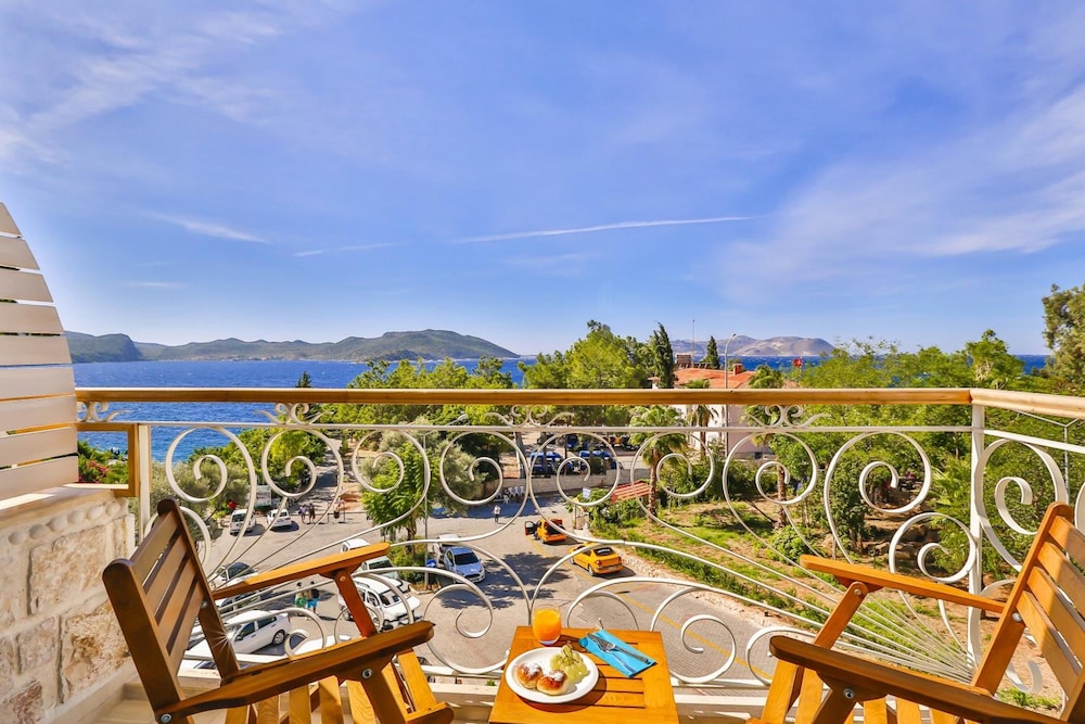 Arnna Hotel — Kas — photo 2
