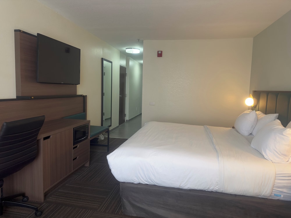 Wingate by Wyndham Kings Bay Naval Base I 95 - photo 11