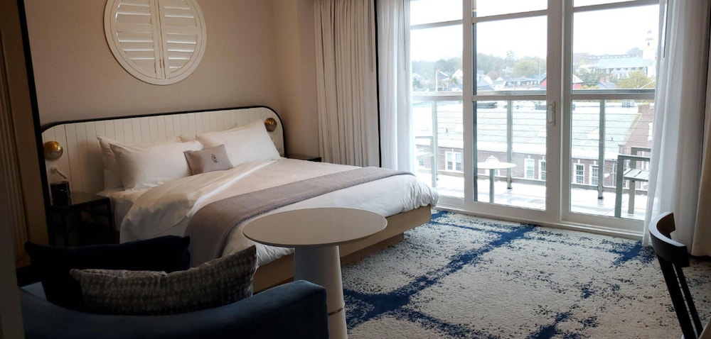 The Brenton Hotel - photo 17