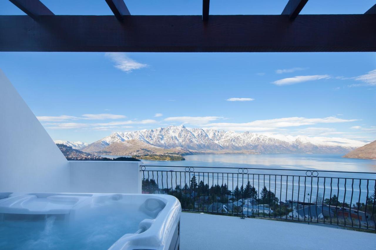 Belvedere Breath Taking Lake & Mountain Views in Queenstown, New Zealand