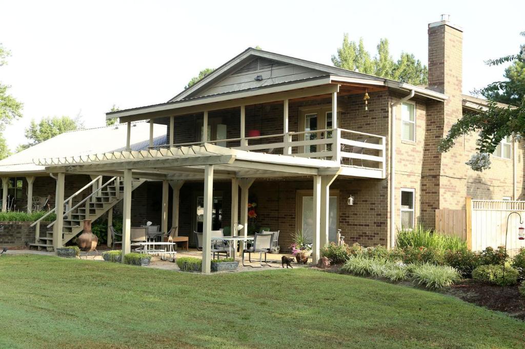 Moon Lake Farm - featured photo