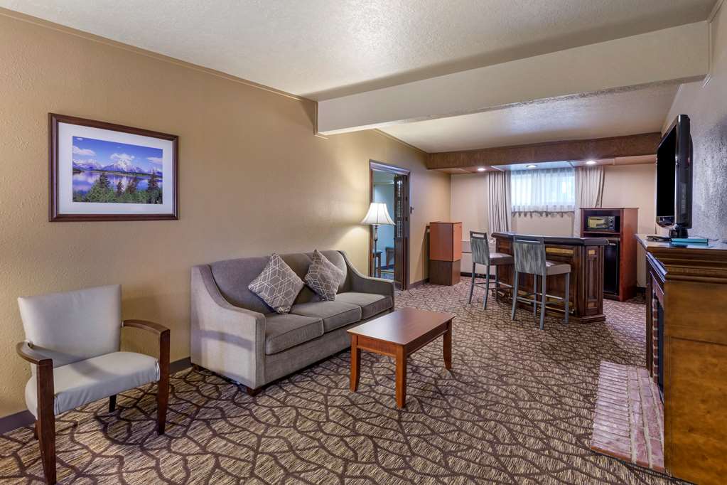 Best Western Dunmar Inn - photo 18