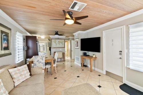 113 Surf Song Resort - photo 34