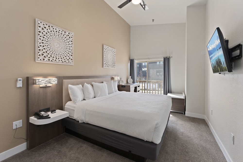 Sandpoint Hotel & Suites Downtown - photo 12