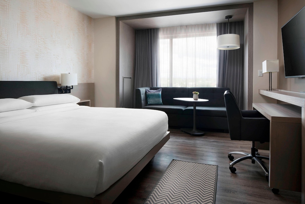 Seattle Marriott Bellevue - photo 13