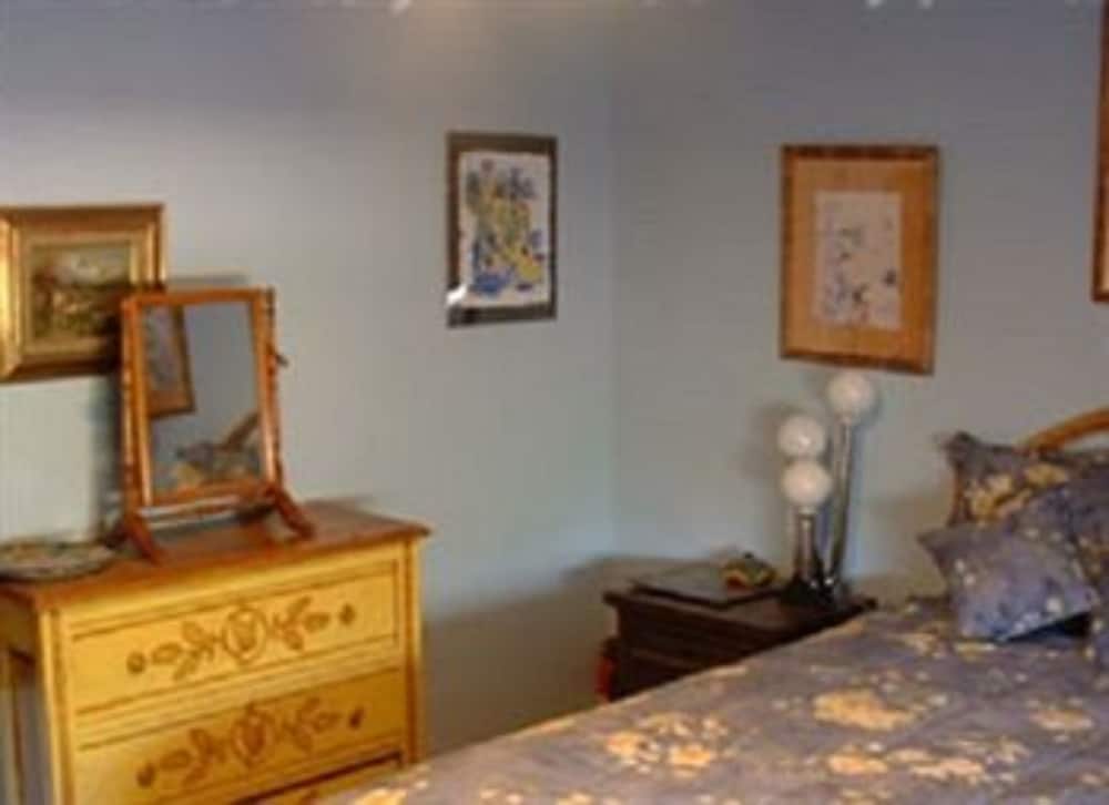 Bed and Bagels of Tucson - photo 5