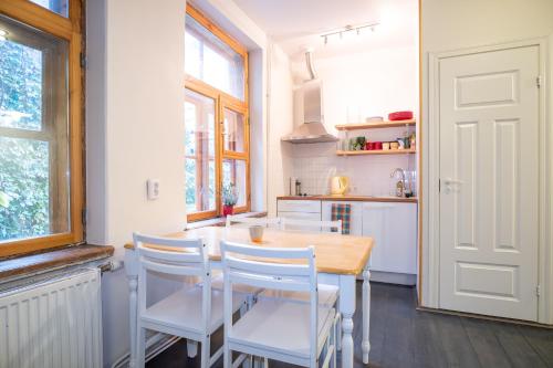 Dream Stay Bright 2 Bedroom 2 Floor Old Town Apartment