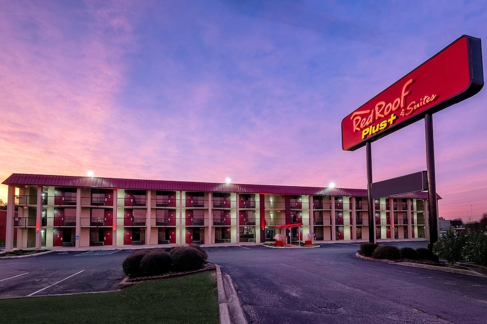 Red Roof Inn PLUS Huntsville Madison - photo 42