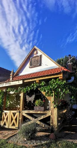 Pillangó Présház - carbon neutral hotel in Unknown City