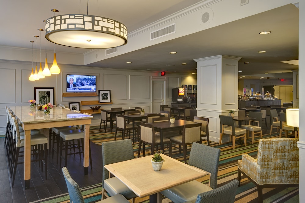 Hampton Inn & Suites New Orleans Downtown - photo 81