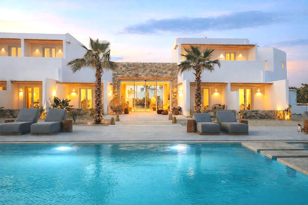 Adama Mykonos Boutique Hotel — Mykonos