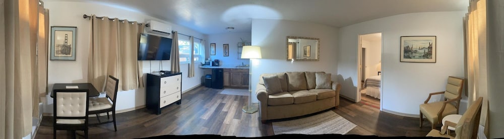 Riverfront Lodging - photo 18