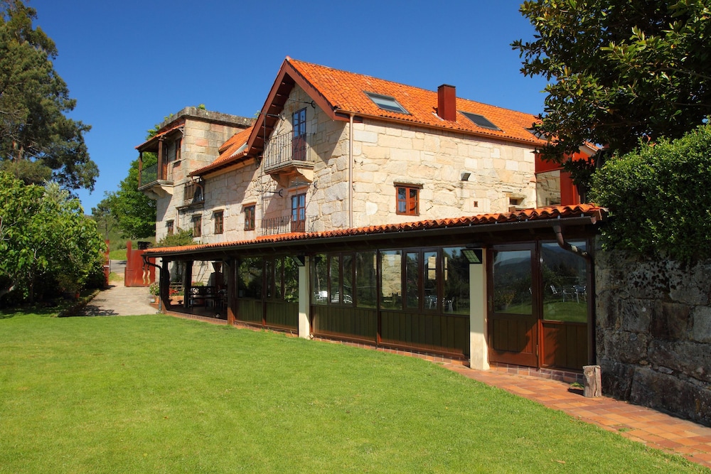 Rectoral de Fofe — hotel in Covelo
