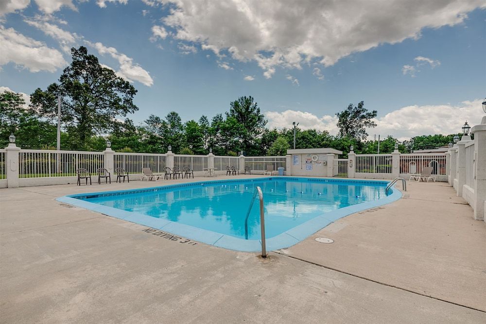 Motel 6 High Point - photo 23