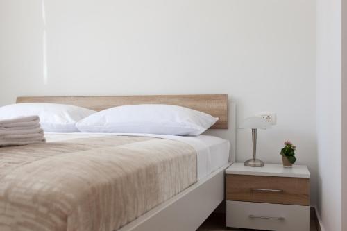 Apartment Chermesinus A57