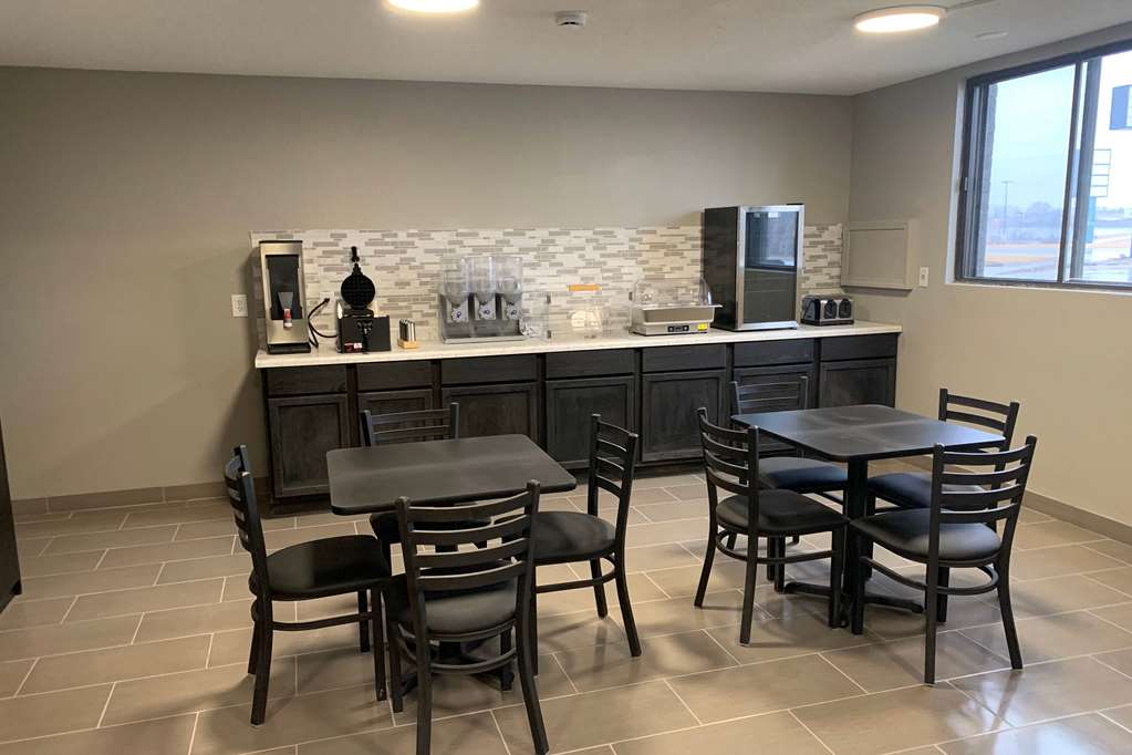 Super 8 By Wyndham Kirksville - photo 19