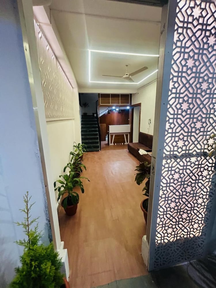 Green Sapphire Inn Bhopal