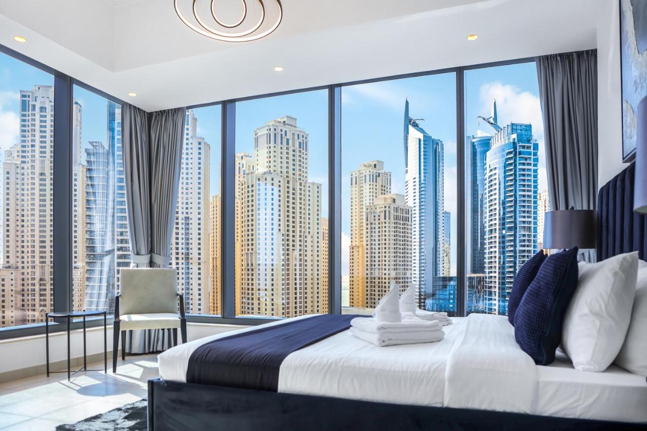 Panoramic Luxe 1BR with Breathtaking Views at Dubai Marina Near JBR Silverene Towers — 4-Star Luxury Hotel in Dubai, United Arab Emirates