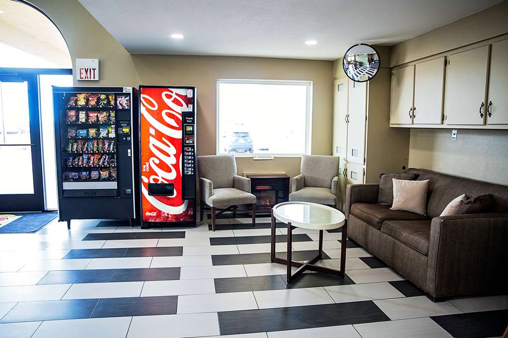 Super 8 by Wyndham Holbrook - photo 8