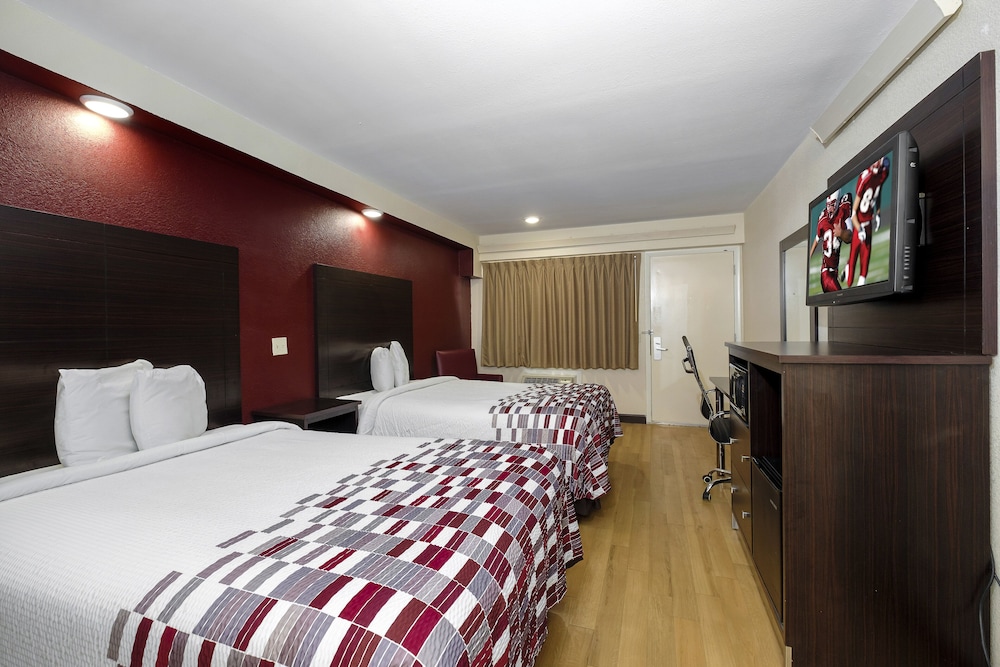 Red Roof Inn Tallahassee University - photo 9