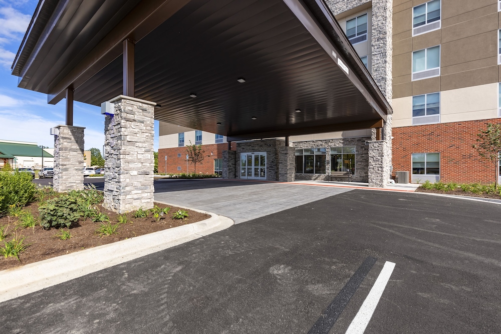 Holiday Inn Express & Suites Chicago Hoffman Estates by IHG - photo 37